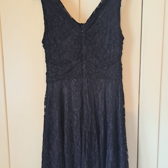 Express sleeveless black lace fit and flare dress Sz 10 women's - Picture 5 of 6
